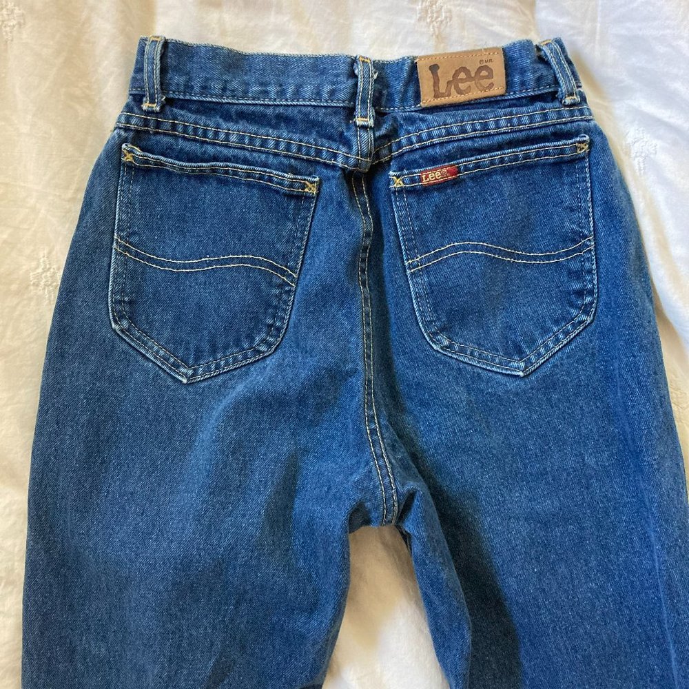Vintage High Rise Lee Jeans